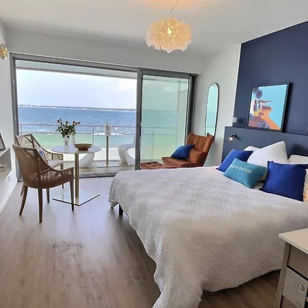 Sur L'O Studio: Beachfront Panoramic Sea View Concarneau Exterior photo